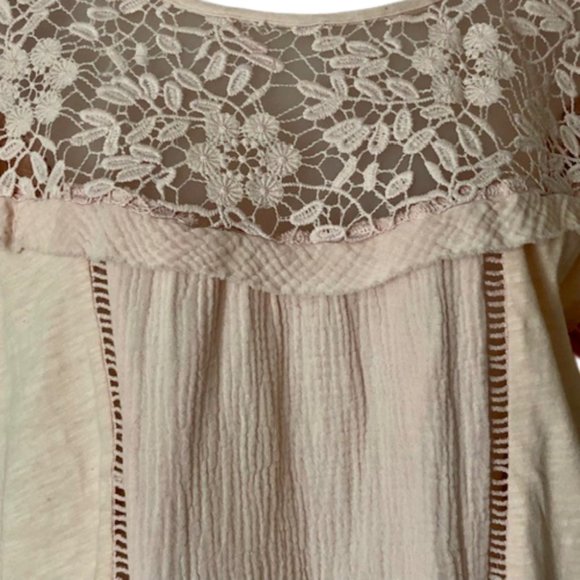 Guest Editor for Anthropologie Pink Cotton Gauze and Lace Top - S - Picture 5 of 12